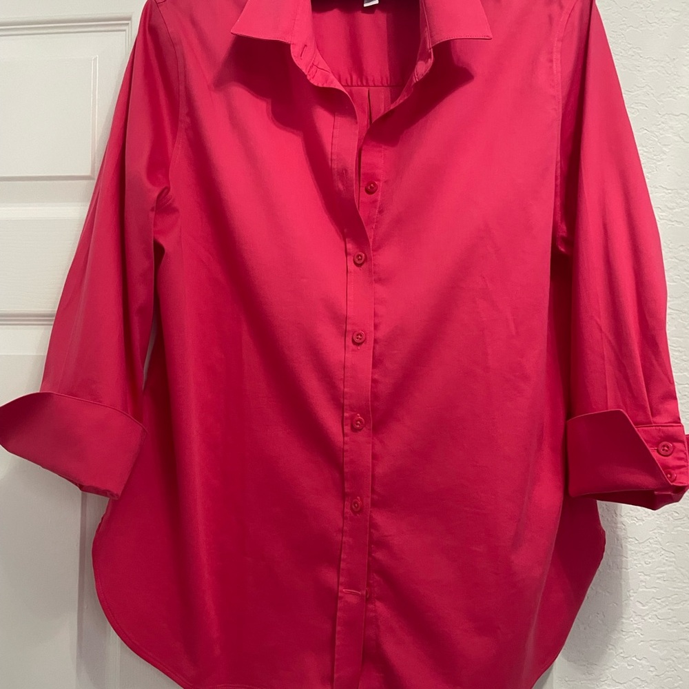 Chico's NO Iron 3/4 sleeve coral blouse, cotton/spandex/poly. 2 way stretch.